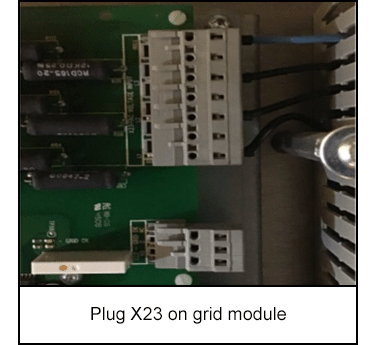 Plug X23 on grid module